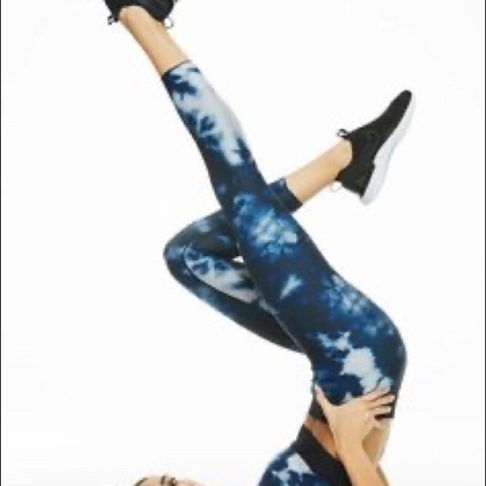 Ultracor reversible sprinter tie dye 7/8 legging